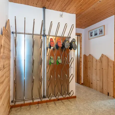 Gaestehaus Luggau Apartamento *