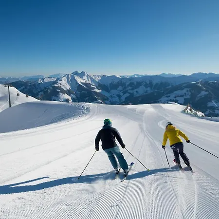 Gaestehaus Luggau דירה ראוריס