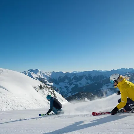 Διαμέρισμα Gaestehaus Luggau