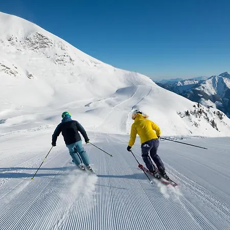 아파트 Gaestehaus Luggau *