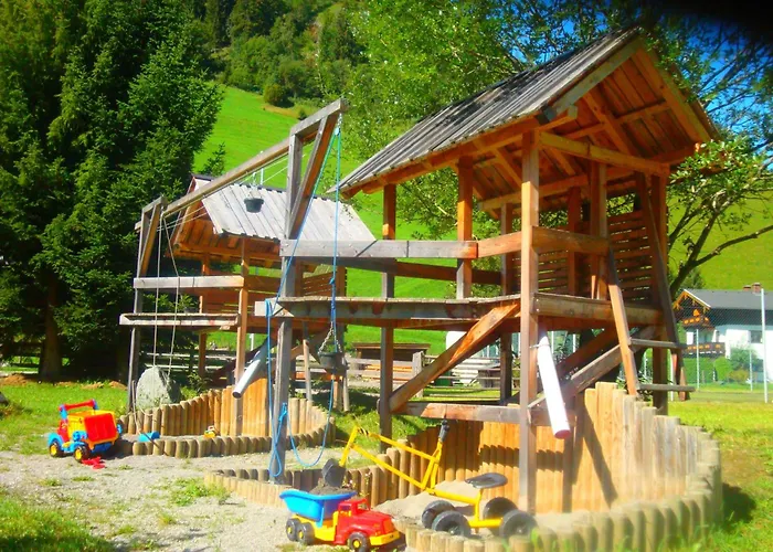 Gaestehaus Luggau * 라우리스