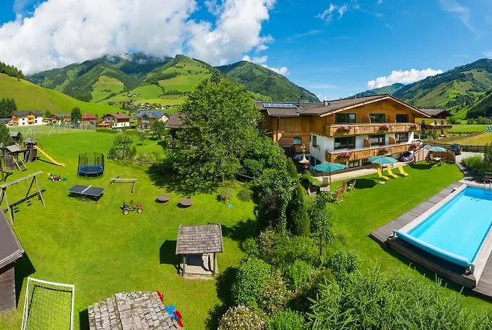 Gaestehaus Luggau *